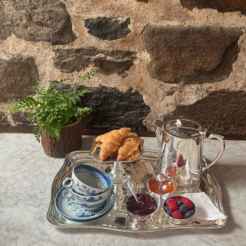 Vintage 18" Oblong Tray w/Serpentine Edges