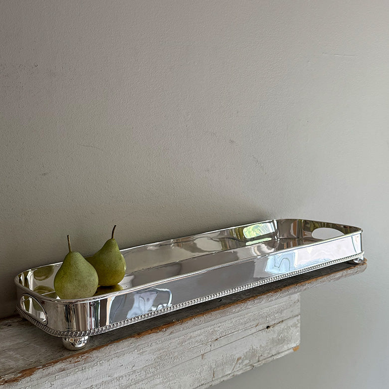 24" London Gallery Tray