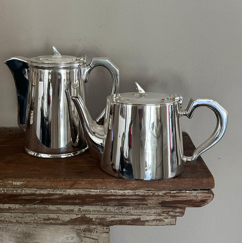 Vintage Teapot, 2 1/4 Cups