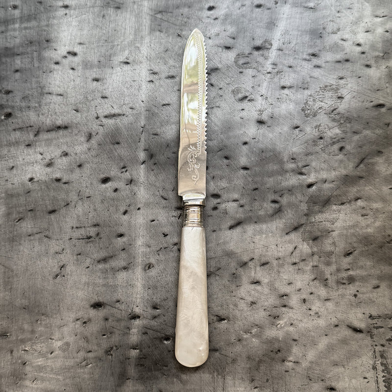 Vintage Serrated Cake/Bread  Knife