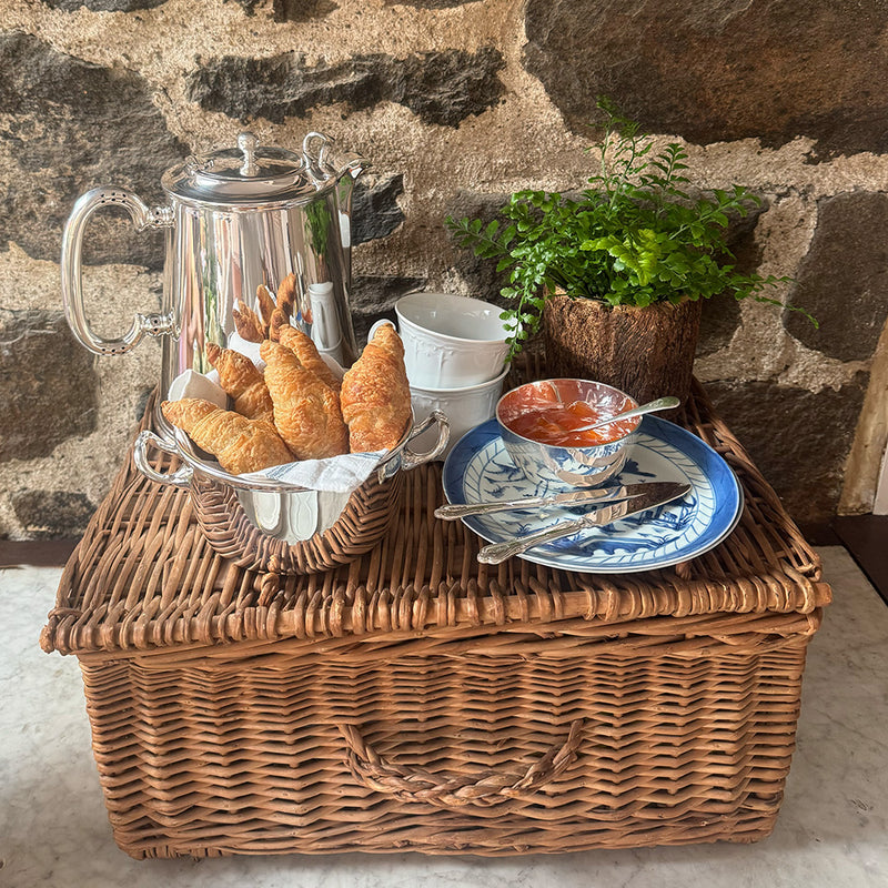 Vintage, Jumbo 14-Cup Teapot